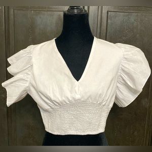 SHEIN white Ruffle sleeves, v-neck Cropped top. Size Large with bag